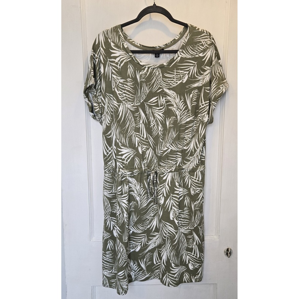 Hilary Radley Soft T-shirt Dress w/Pockets‎ Green w/ White Palm Design Size XL
